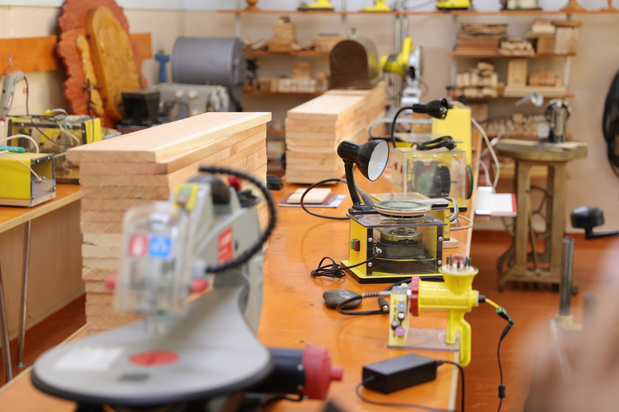 5e034d7b7856822eceef_2000x