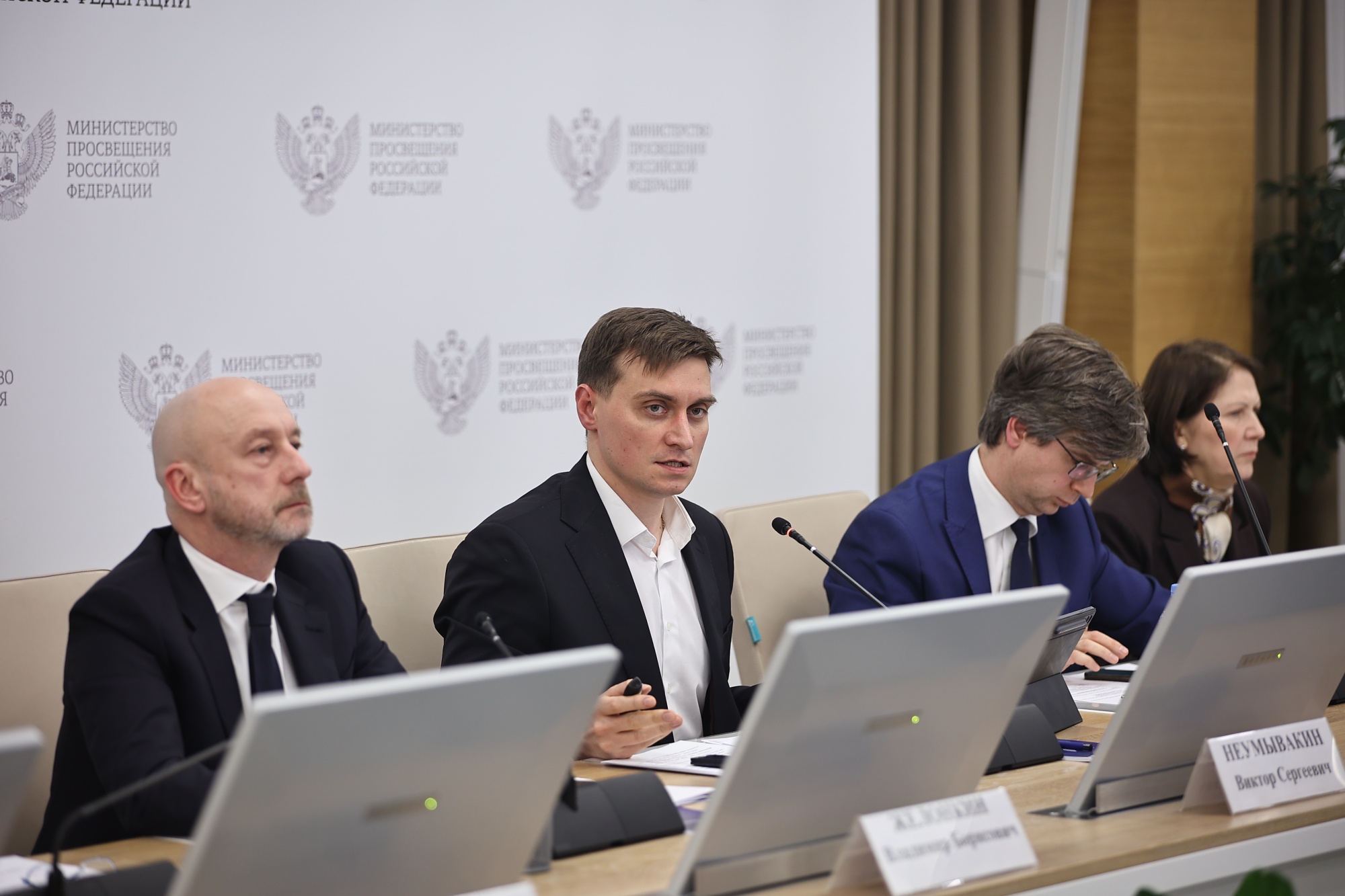 7d38e9ca86eee652ebaa_2000x