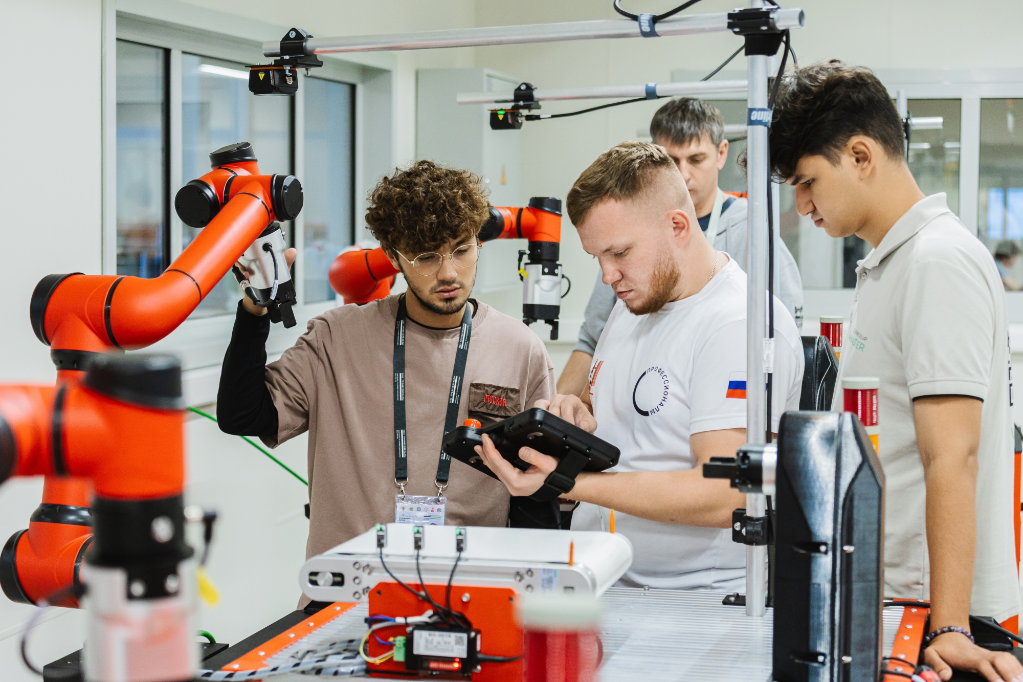 cea0b01d84d1c8955072_2000x