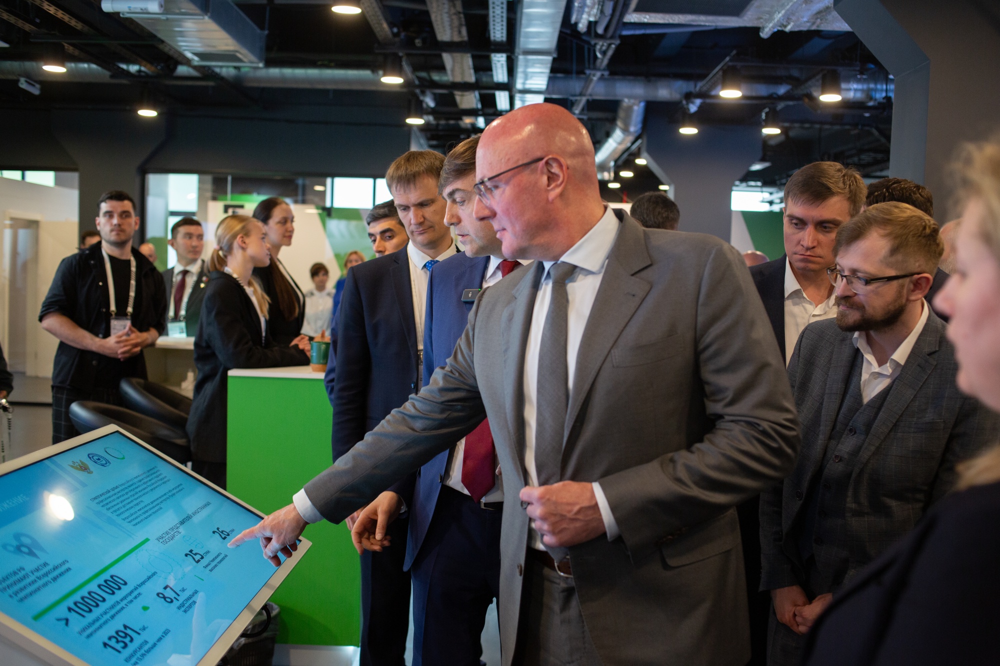 e52f827b2cf668ab5967_2000x