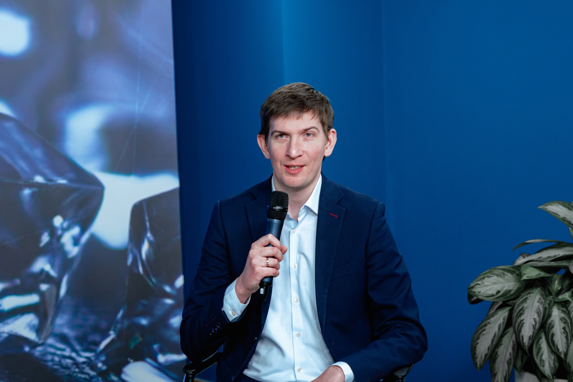 1464a9d9789f6cd596cf_2000x