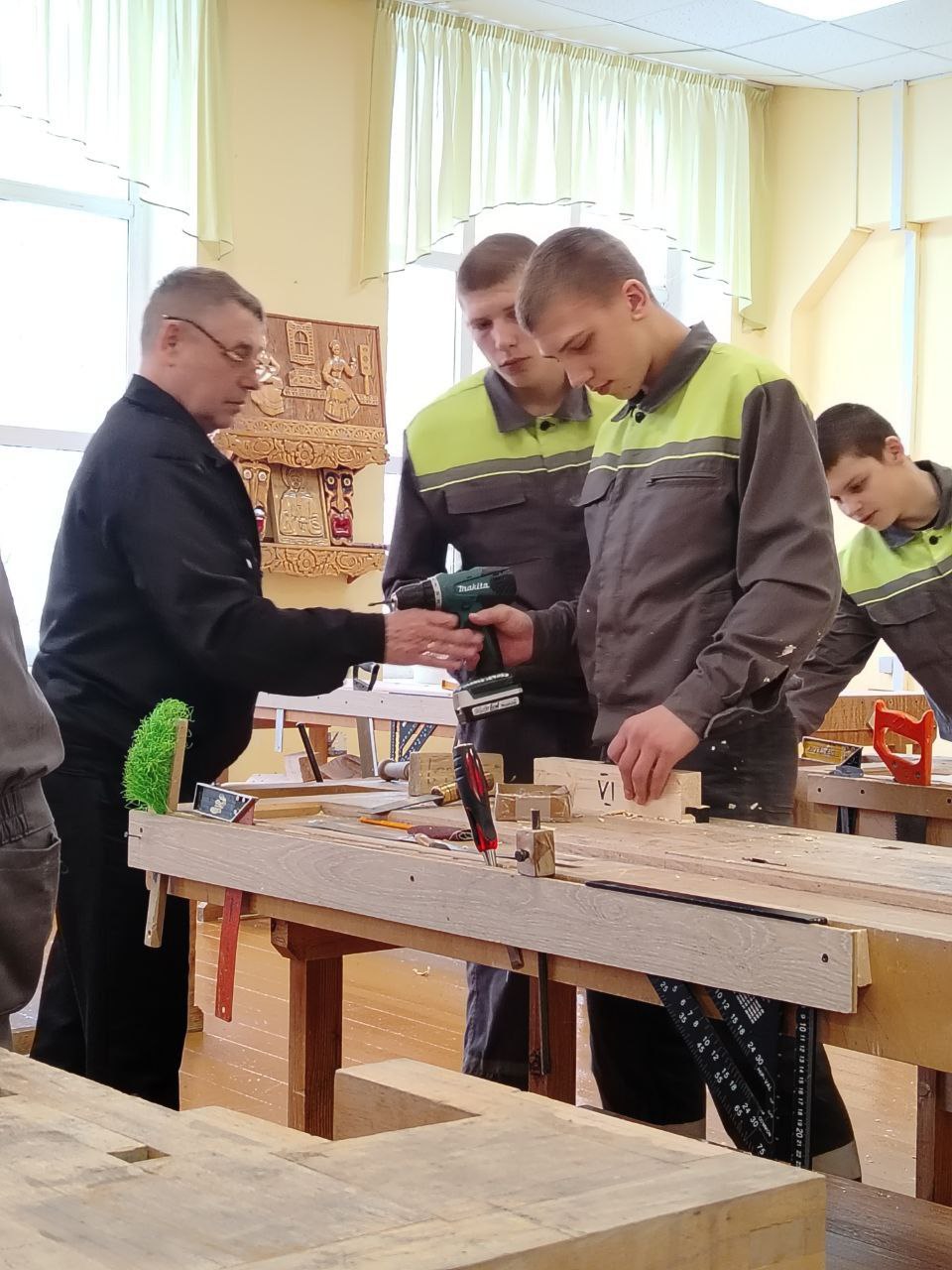 4402d9fb-c6bf-466f-9df1-e0c57c558f60