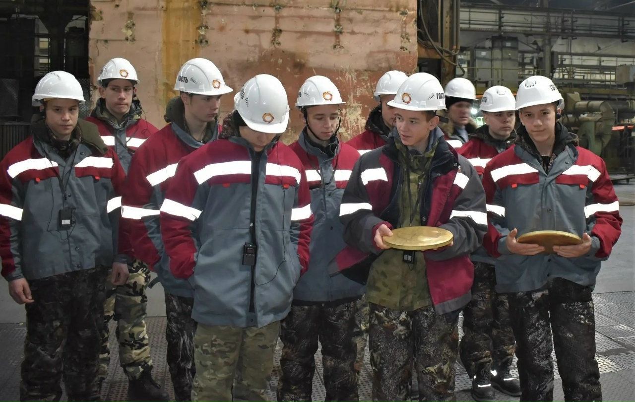 _tE3vrBzx5a6WyXguJa5CV1CFoGxCYuuEfZPyvL-WQmGIi-Y94sBl_AeZ4l7nVPNdQPVwJZ3XluLFk_yKNLP6v-F