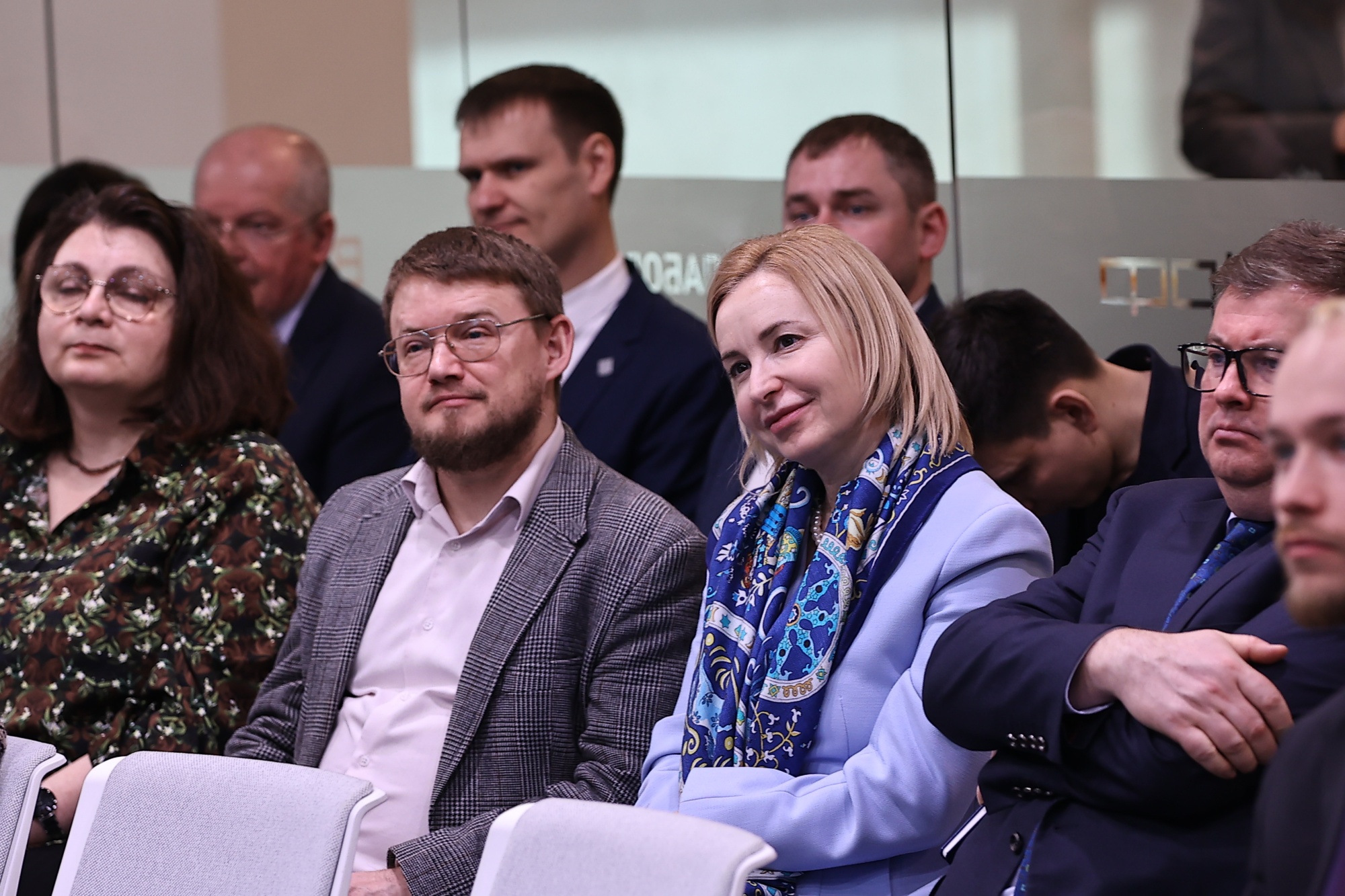 0e73eb2f2e56ca175b01_2000x