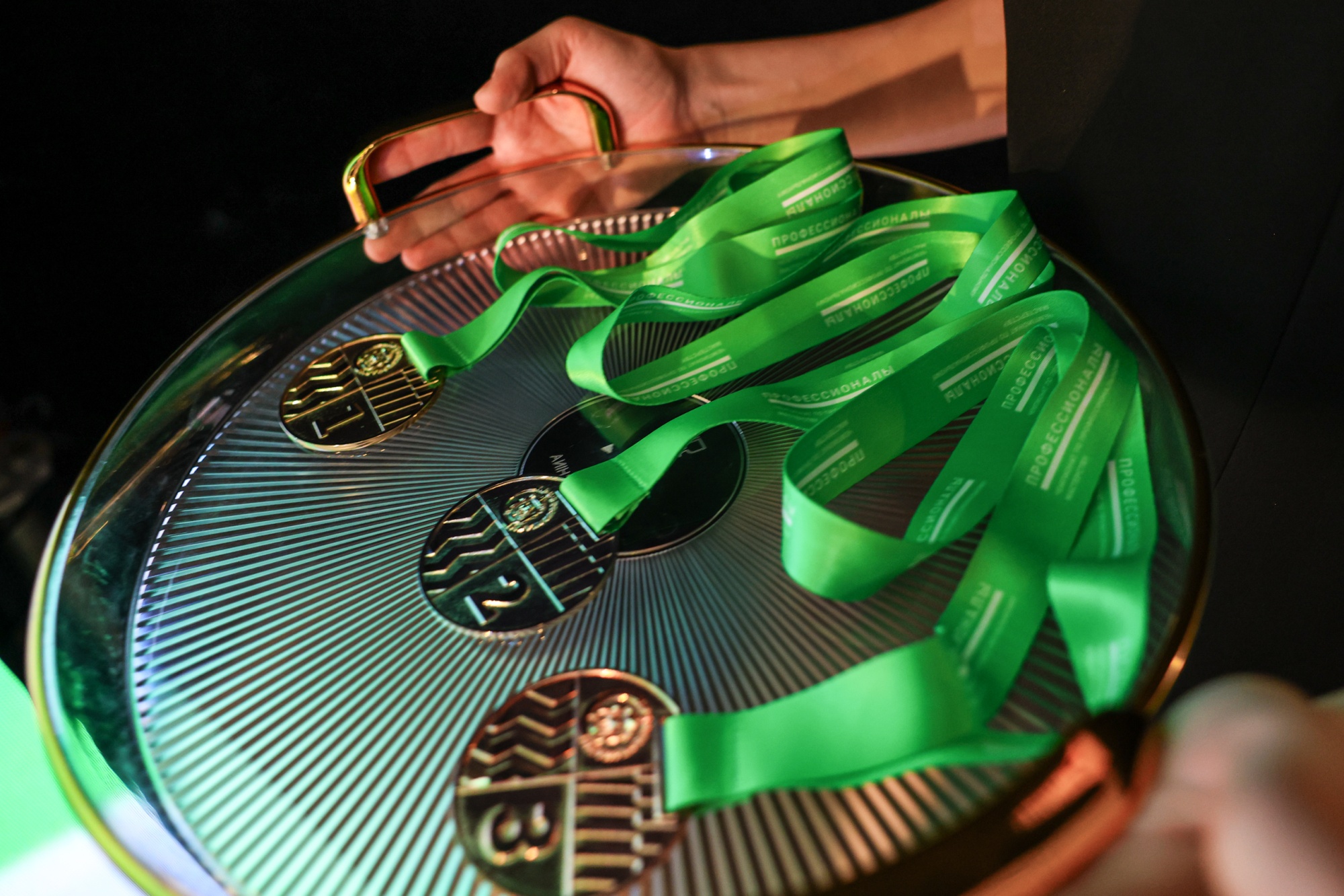 2cae5815003fcd1a6d6f_2000x