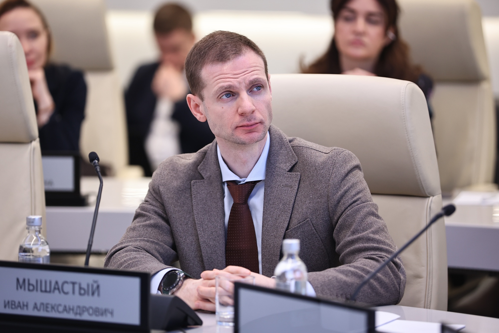 307d640805e3e5c8ca73_2000x