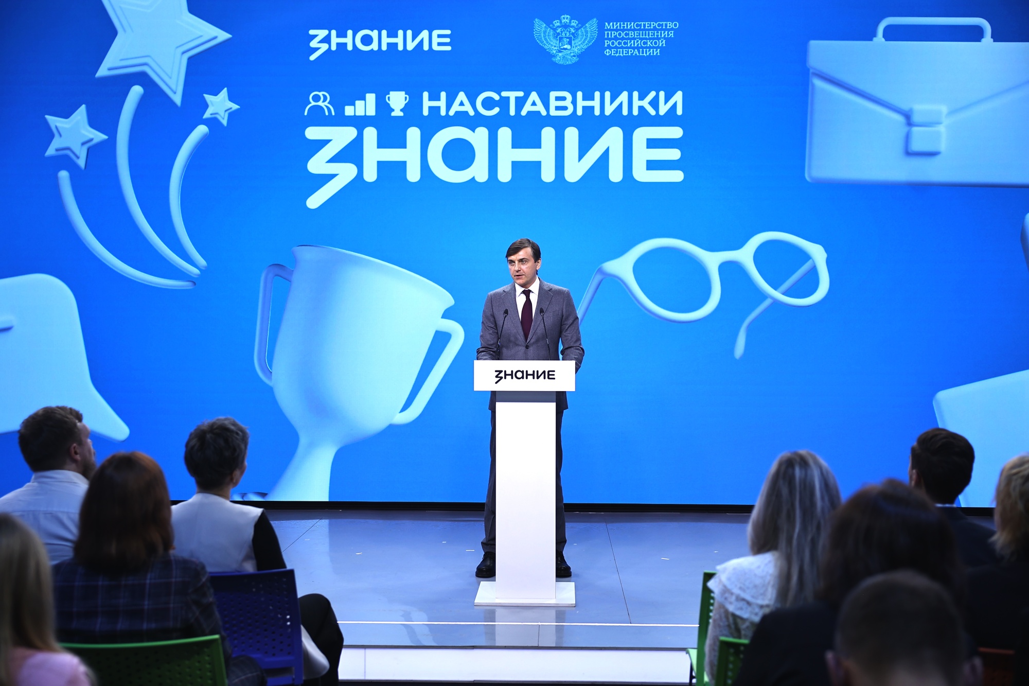 9e6785c4e057f69618d2_2000x