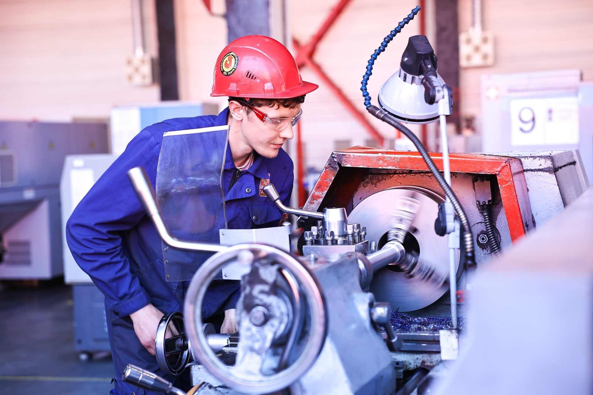 cb7decf16e6fb7b51b9d_2000x