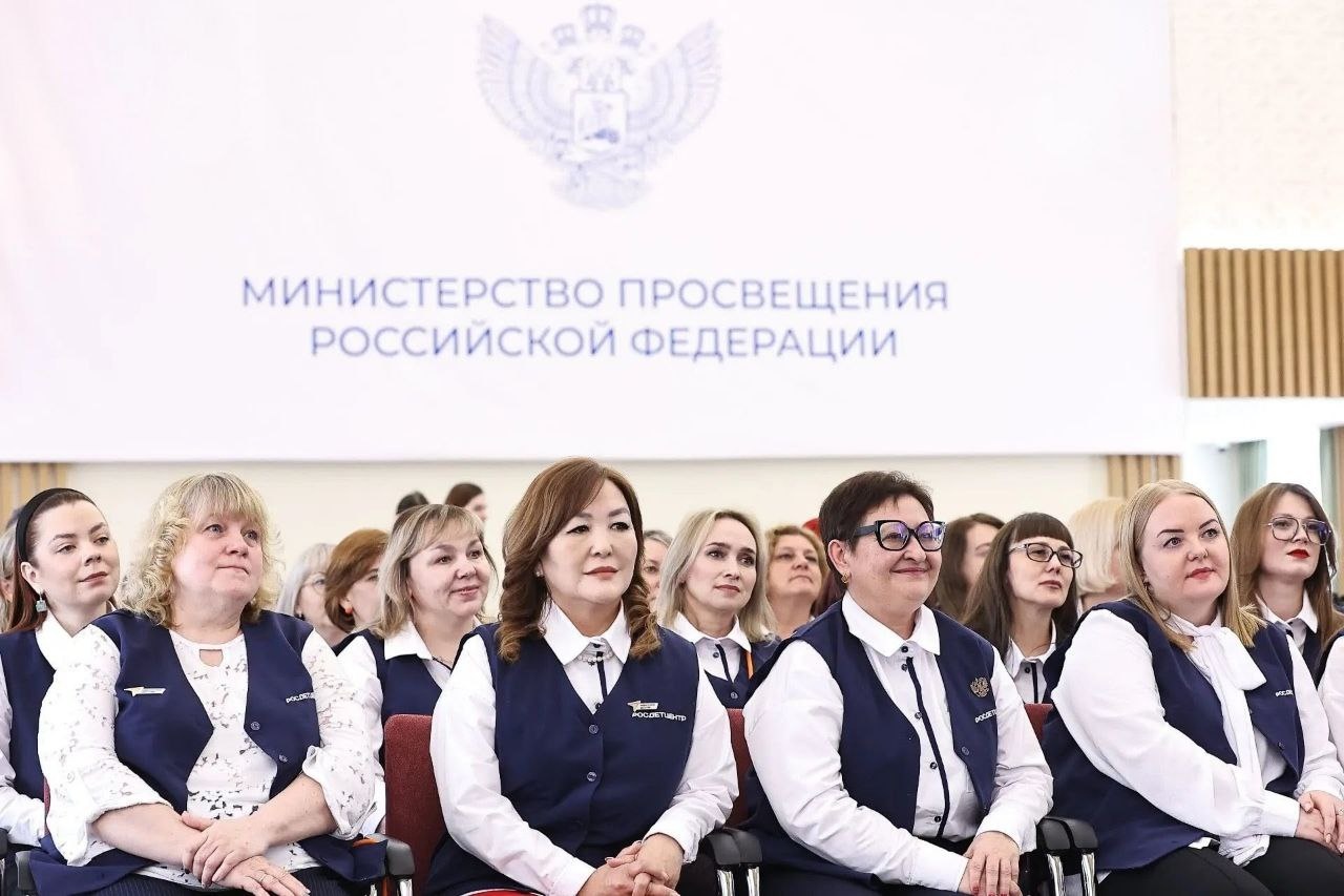 e4ccfd689be82fb5b1e9_2000x