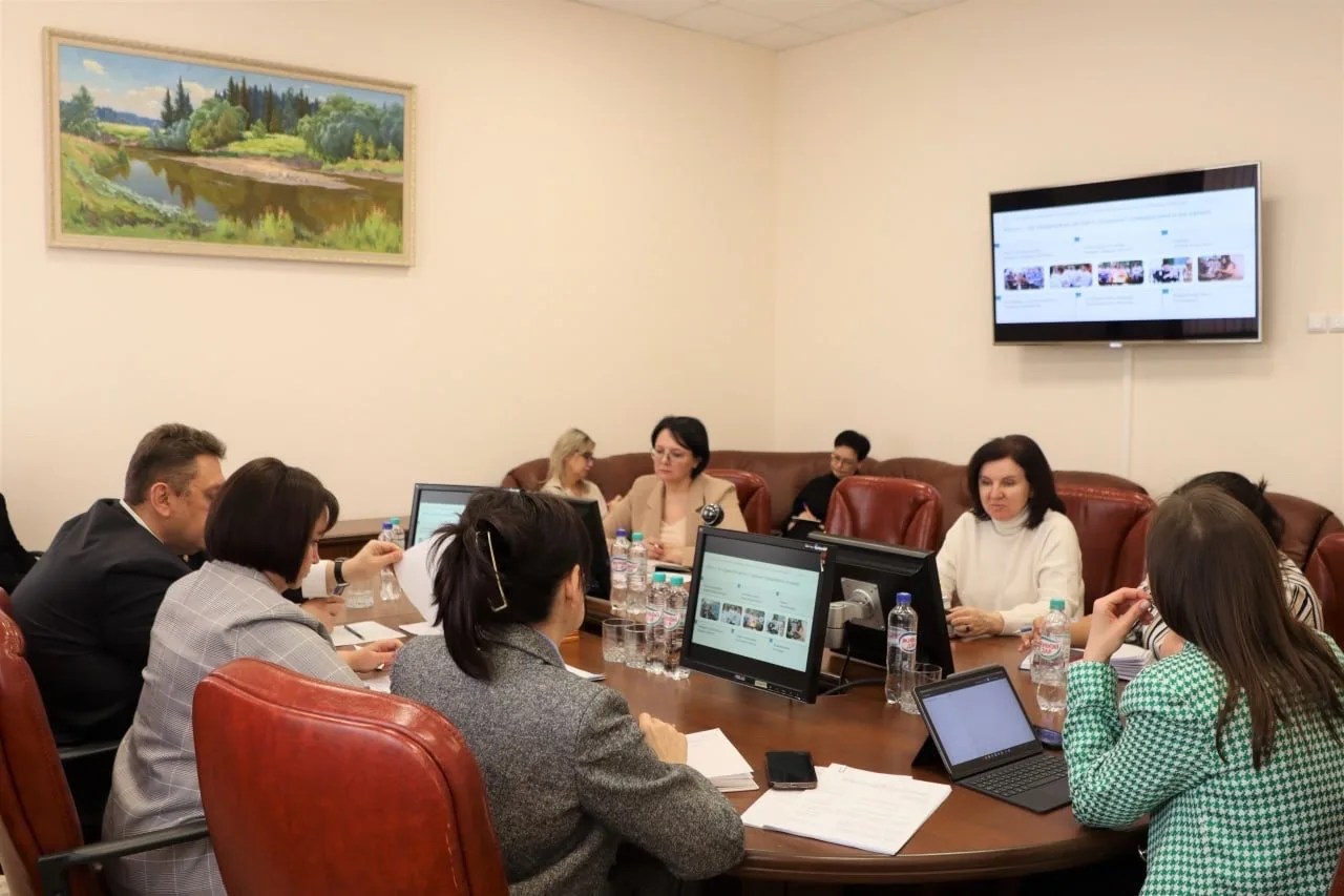 Кировская область присоединилась к обсуждению стратегии помощи подросткам из группы риска