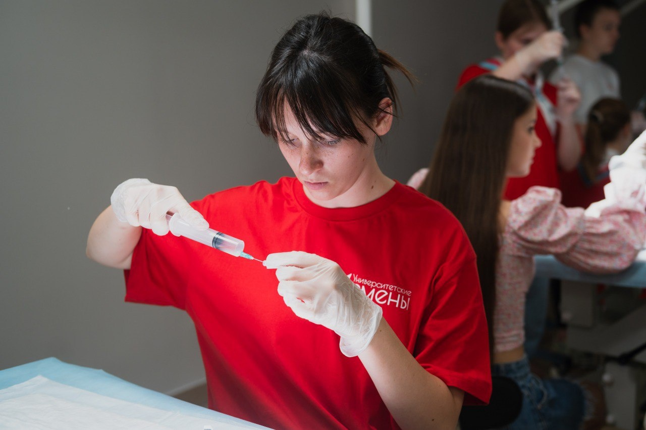 0558169aedbfb76bbab4_2000x