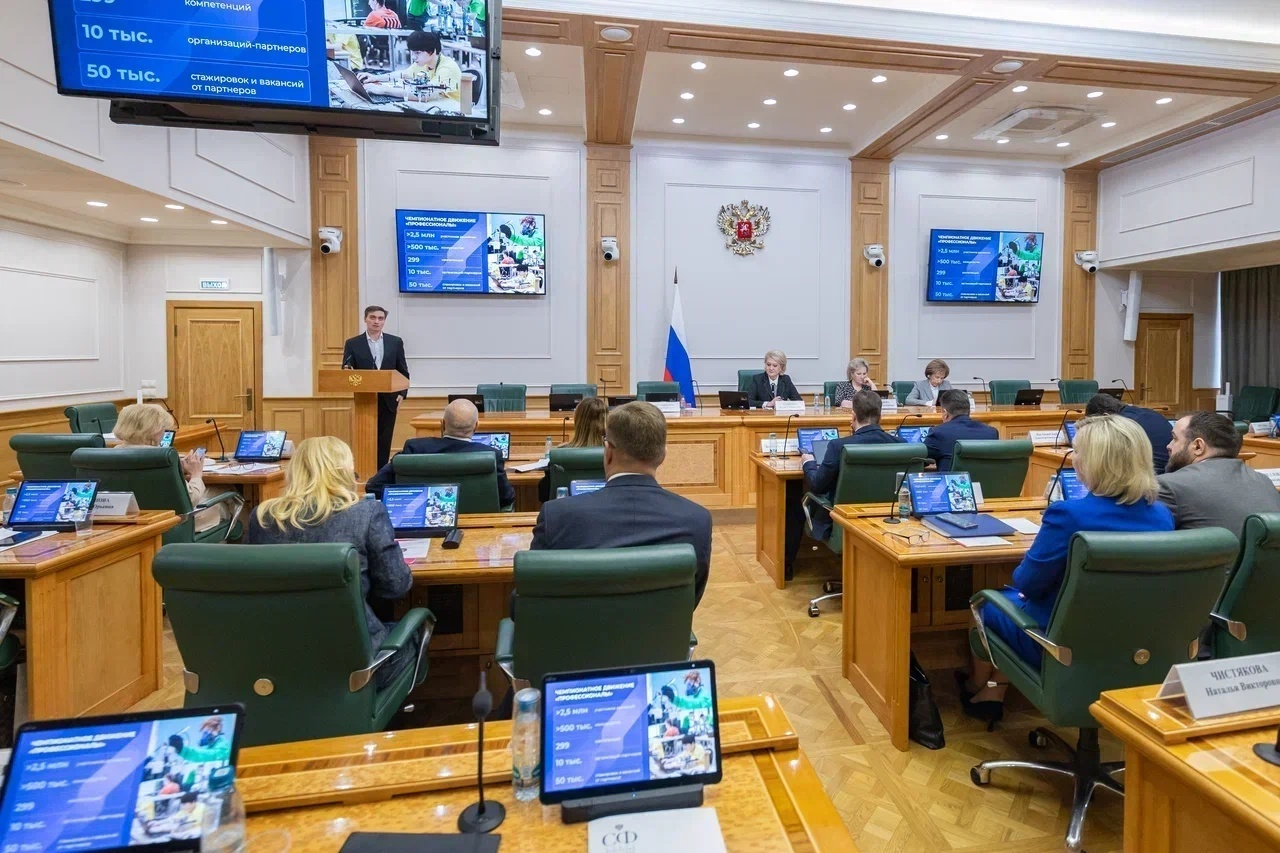 108806635881efa2fbdc_2000x