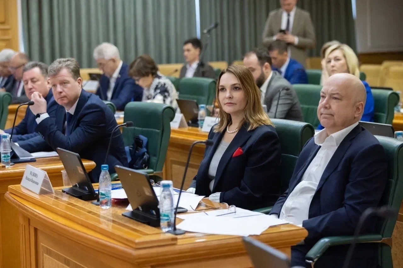 43496b976074eba01270_2000x