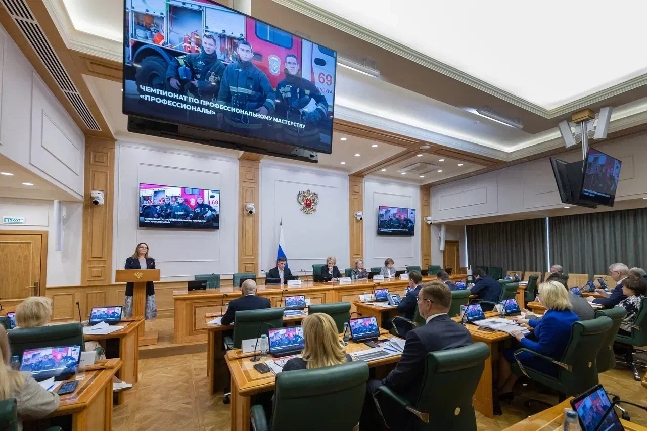 99abac64e0170c1adbc2_2000x