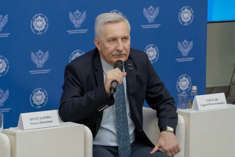 a5f971a563891f81ed09_2000x