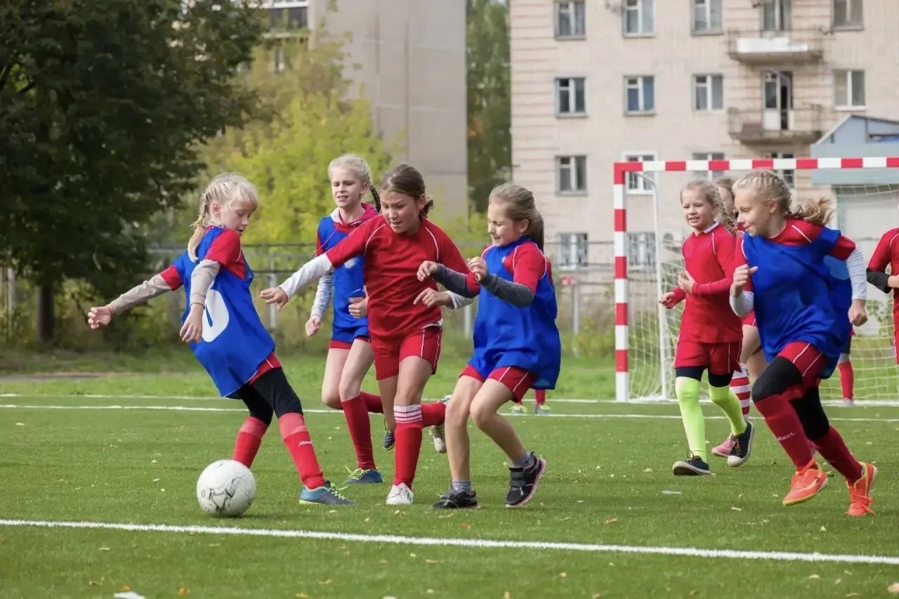 Минпросвещения России и Российский футбольный союз запускают программу «Футбол в школе. Каникулы»