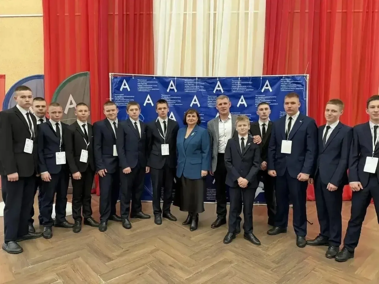 В Кирове стартовал чемпионат «Абилимпикс»: воспитанники Орловского СУВУ готовы показать мастерство