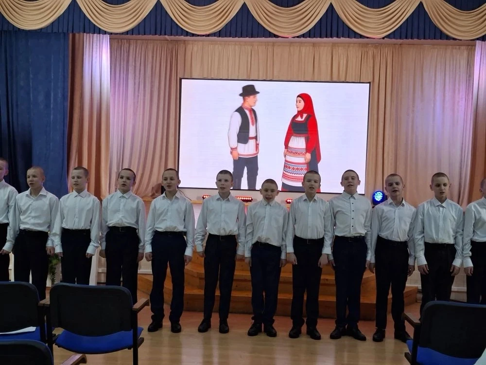 «Голоса родной страны»: единство народов России — в поэзии, музыке и танце