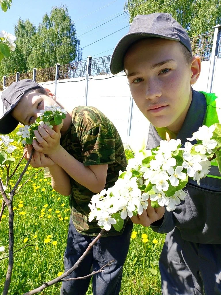 «Садовники» задают темп весне!