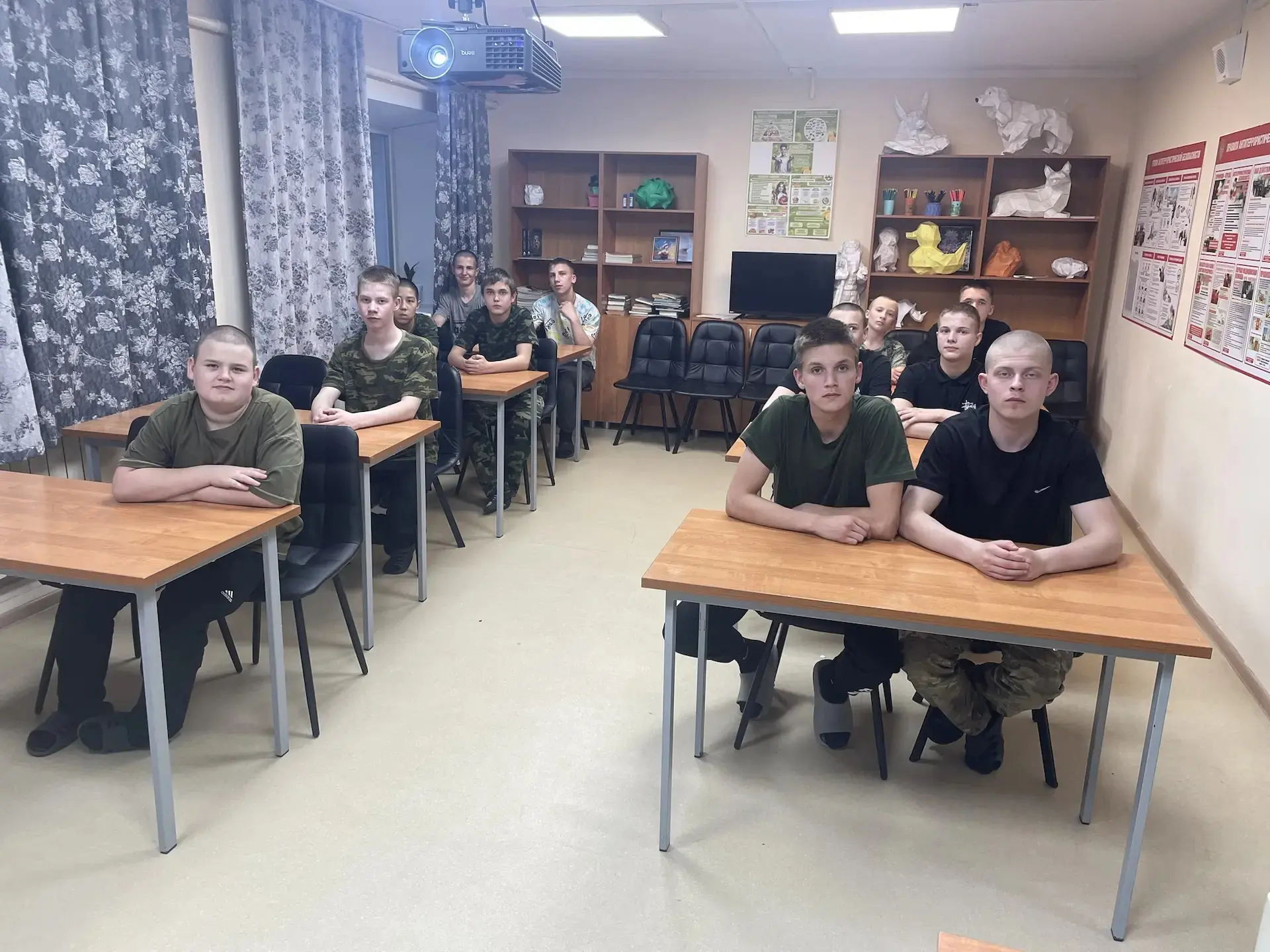 В Орловском СУВУ отметили День детских общественных организаций России