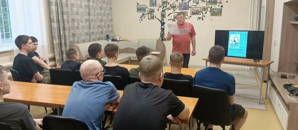 Защитники границы: связь поколений в Орловском СУВУ