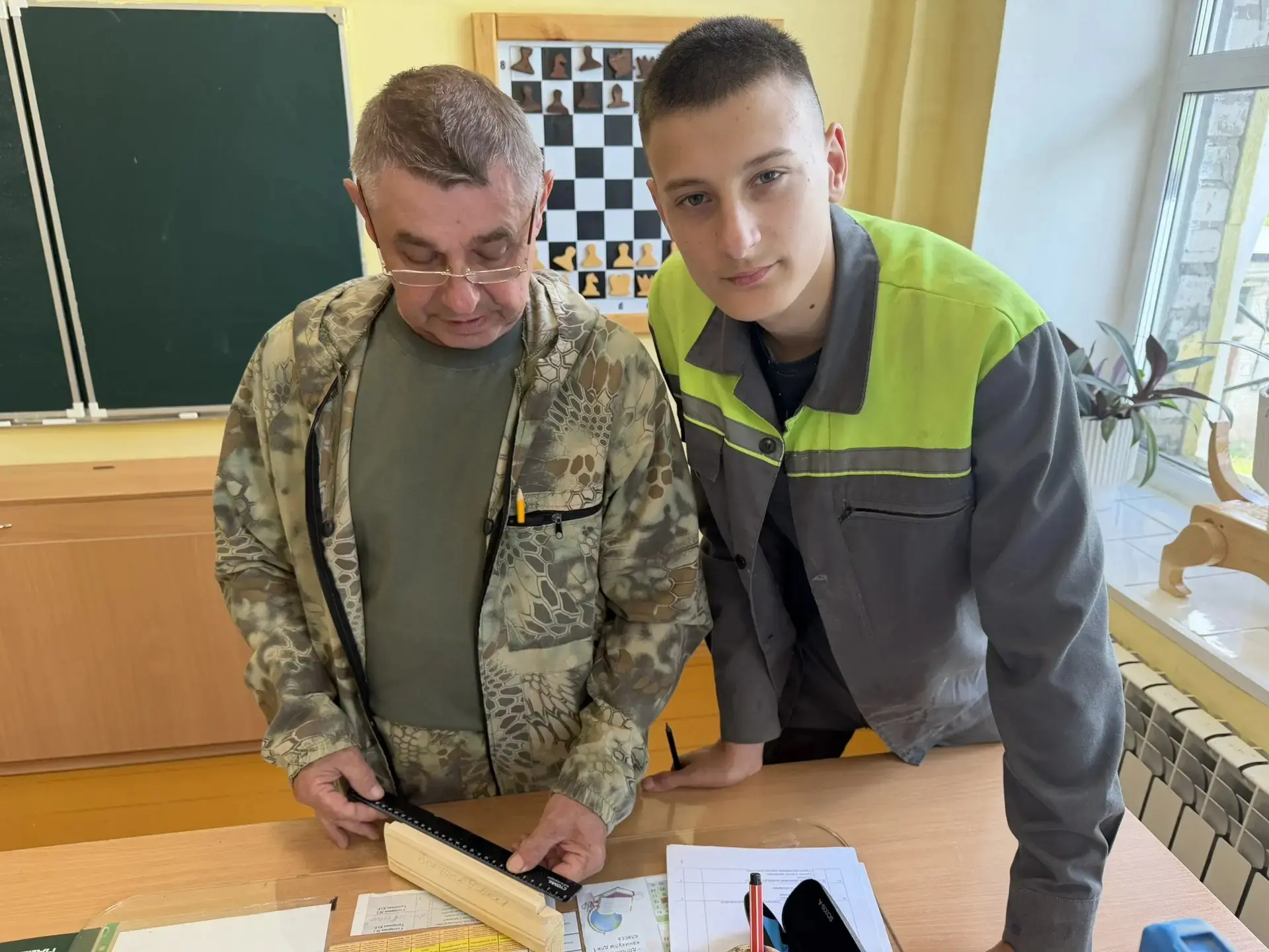 Профессиональный успех: квалификационный экзамен по столярному делу в группе №1