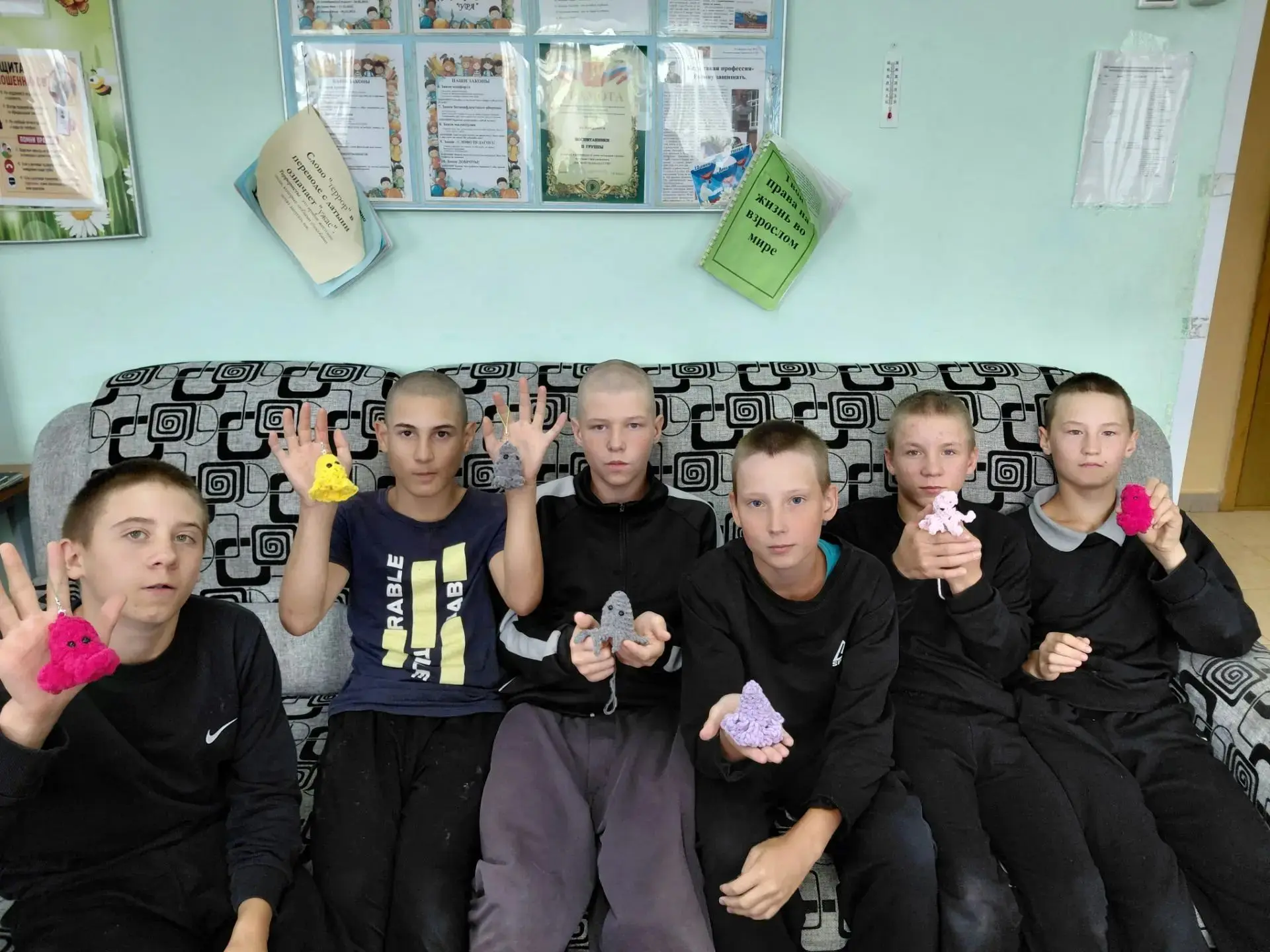 На производстве — ремонт, у нас — зарядка для мозга и рук!