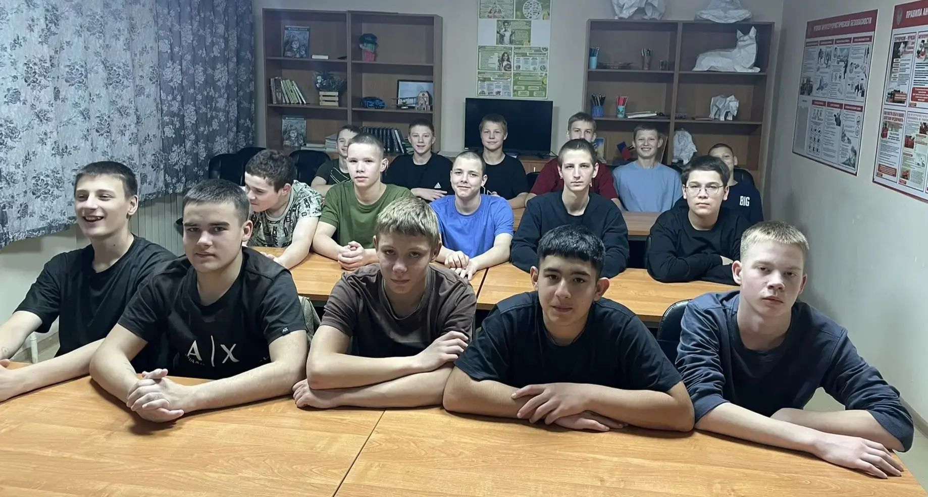 Граница на замке — наша безопасность»: в Орловском СУВУ прошло мероприятие ко Дню таможенника России
